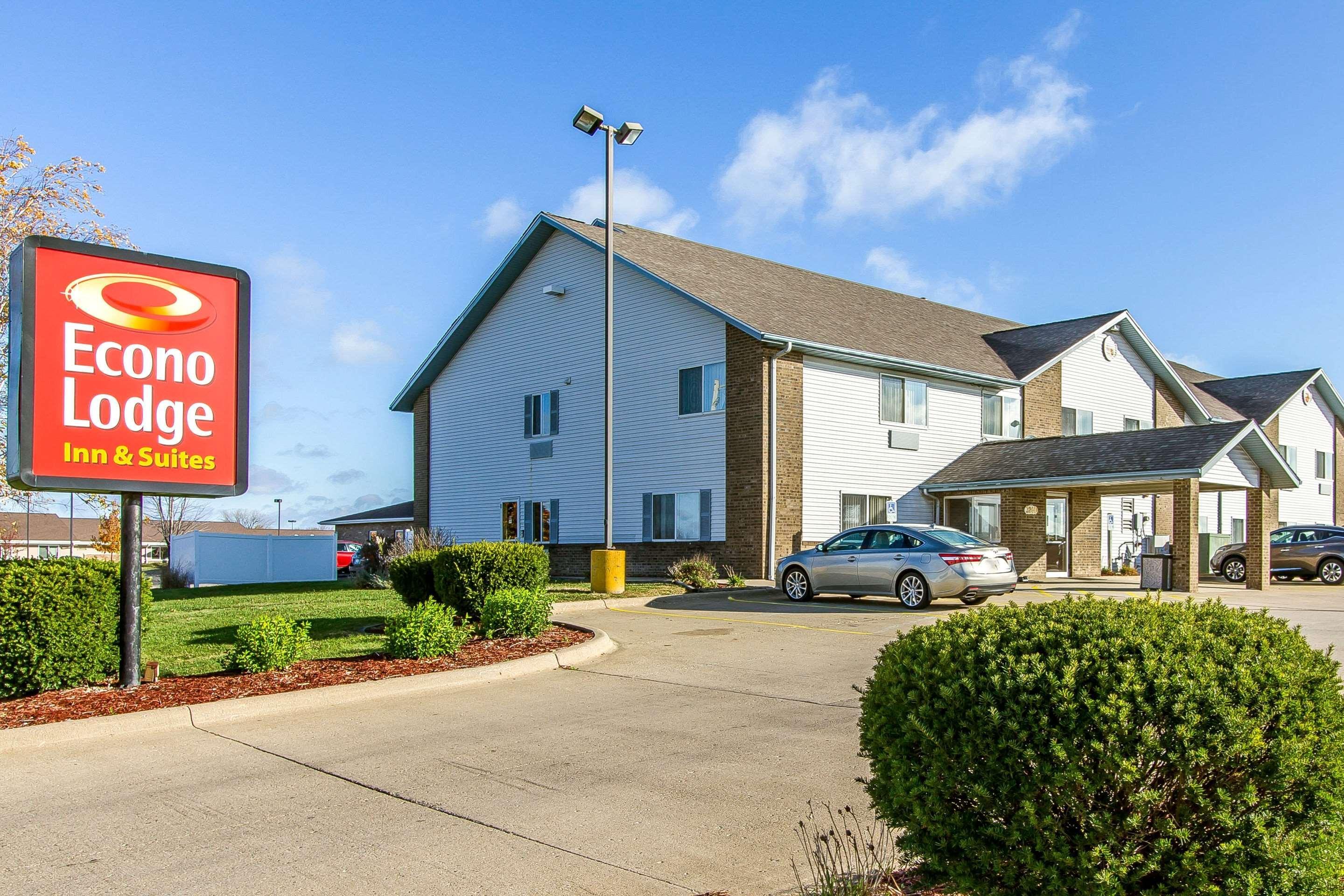 Econo Lodge & Suites Pekin المظهر الخارجي الصورة